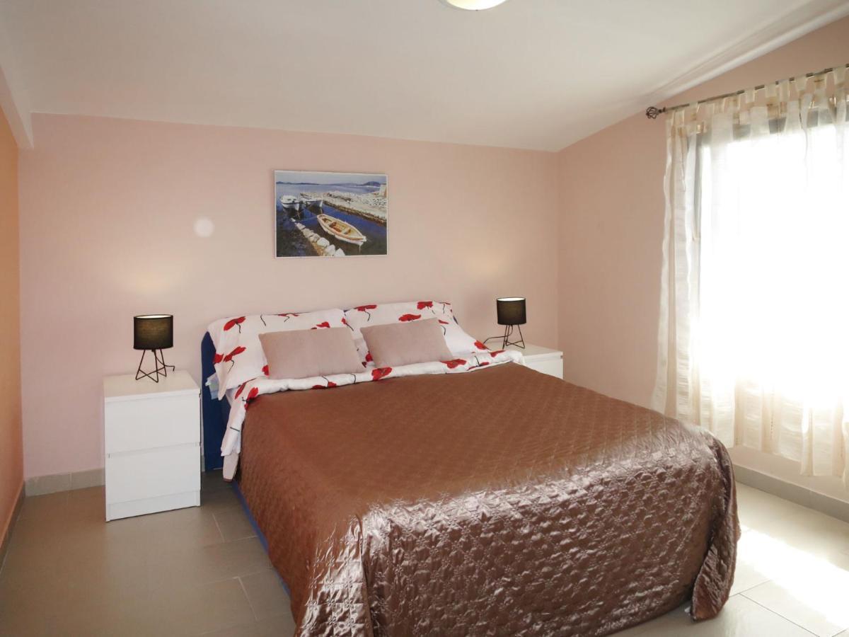 Holiday Home Bacani - Zad750 By Interhome Donji Karin Екстер'єр фото